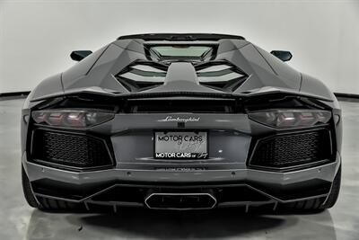 2015 Lamborghini Aventador LP 700-4 ROADSTER!   - Photo 12 - Joliet, IL 60435