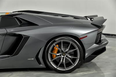 2015 Lamborghini Aventador LP 700-4 ROADSTER!   - Photo 10 - Joliet, IL 60435