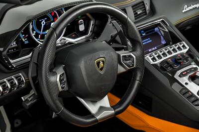 2015 Lamborghini Aventador LP 700-4 ROADSTER!   - Photo 23 - Joliet, IL 60435