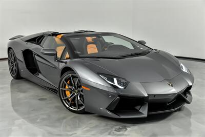 2015 Lamborghini Aventador LP 700-4 ROADSTER!   - Photo 3 - Joliet, IL 60435