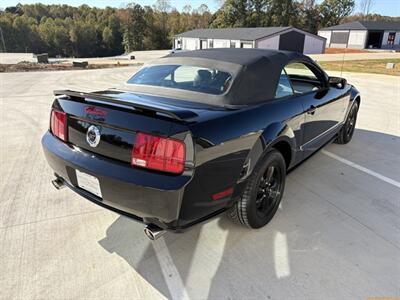 2006 Ford Mustang GT Premium - Photo 4 - Statesville, NC 28677