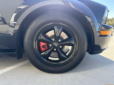 2006 Ford Mustang GT Premium - Photo 37 - Statesville, NC 28677