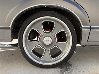 1988 Lincoln Town Car Cartier - Photo 41 - Statesville, NC 28677