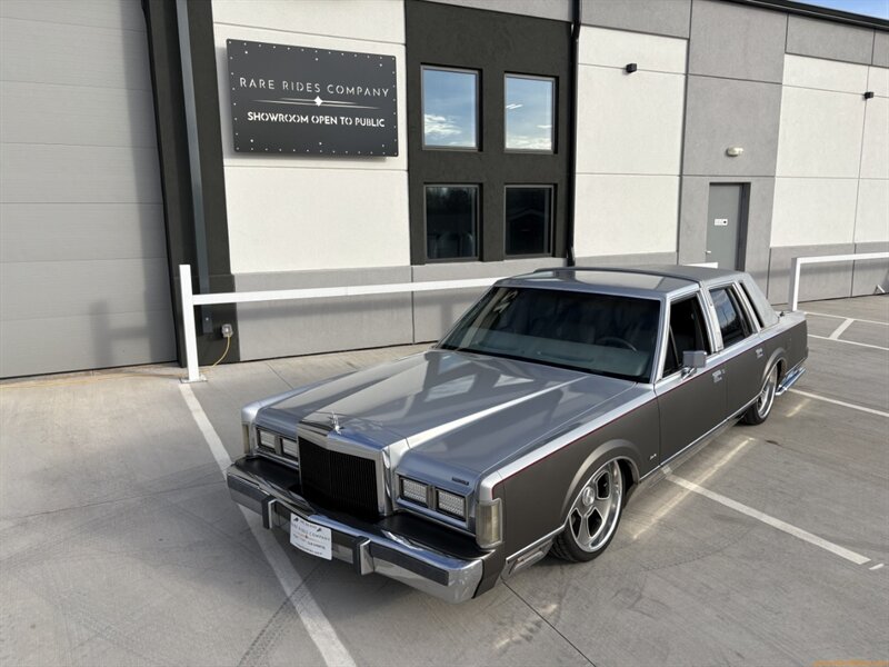 1988 Lincoln Town Car Cartier  