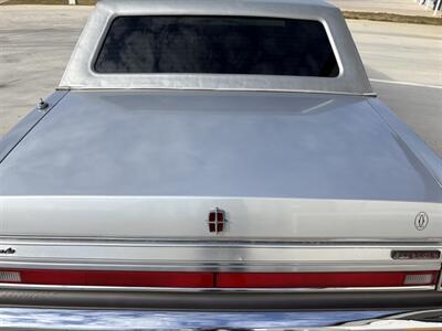 1988 Lincoln Town Car Cartier - Photo 20 - Statesville, NC 28677