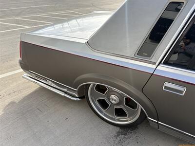 1988 Lincoln Town Car Cartier - Photo 21 - Statesville, NC 28677