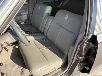 1988 Lincoln Town Car Cartier - Photo 5 - Statesville, NC 28677