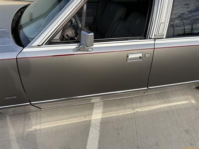 1988 Lincoln Town Car Cartier - Photo 15 - Statesville, NC 28677