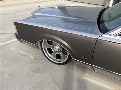 1988 Lincoln Town Car Cartier - Photo 14 - Statesville, NC 28677