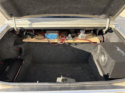 1988 Lincoln Town Car Cartier - Photo 7 - Statesville, NC 28677