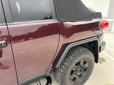 2007 Toyota FJ Cruiser Convertible   - Photo 12 - Statesville, NC 28677