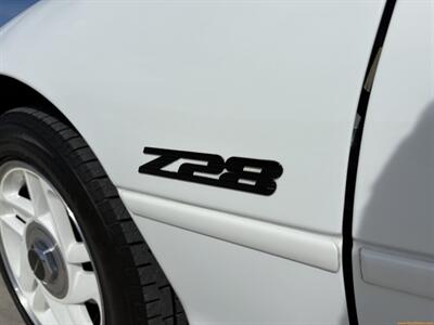 1994 Chevrolet Camaro Z28   - Photo 30 - Statesville, NC 28677