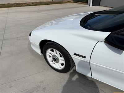 1994 Chevrolet Camaro Z28   - Photo 11 - Statesville, NC 28677