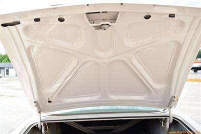 1962 Chrysler New Yorker Sedan   - Photo 42 - Statesville, NC 28677