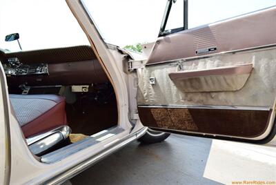 1962 Chrysler New Yorker Sedan   - Photo 70 - Statesville, NC 28677