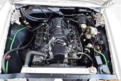 1962 Chrysler New Yorker Sedan   - Photo 40 - Statesville, NC 28677