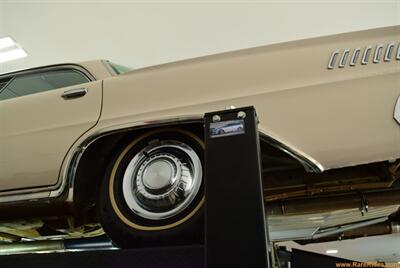 1962 Chrysler New Yorker Sedan   - Photo 96 - Statesville, NC 28677