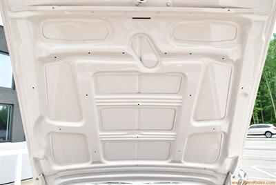 1962 Chrysler New Yorker Sedan   - Photo 36 - Statesville, NC 28677