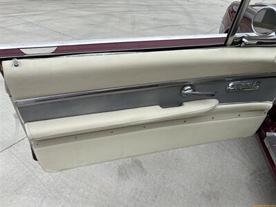 1961 Ford Thunderbird Coupe   - Photo 54 - Statesville, NC 28677