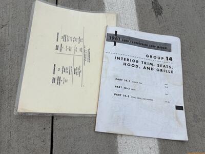 1961 Ford Thunderbird Coupe   - Photo 51 - Statesville, NC 28677