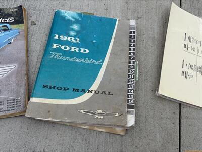 1961 Ford Thunderbird Coupe   - Photo 52 - Statesville, NC 28677