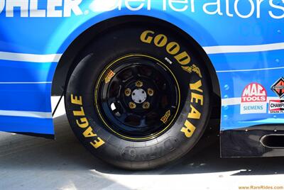 2021 Ford Mustang Roush NASCAR Cup Car - Photo 30 - Statesville, NC 28677