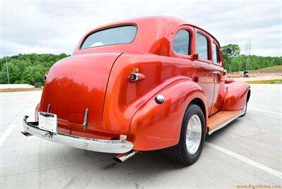 1939 Chevrolet Master Deluxe Sedan   - Photo 4 - Statesville, NC 28677