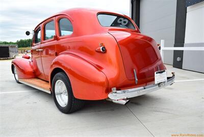 1939 Chevrolet Master Deluxe Sedan   - Photo 3 - Statesville, NC 28677