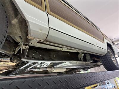 1988 Jeep Grand Wagoneer   - Photo 93 - Statesville, NC 28677