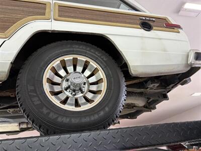 1988 Jeep Grand Wagoneer   - Photo 94 - Statesville, NC 28677