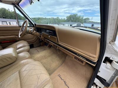 1988 Jeep Grand Wagoneer   - Photo 67 - Statesville, NC 28677