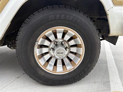1988 Jeep Grand Wagoneer   - Photo 35 - Statesville, NC 28677