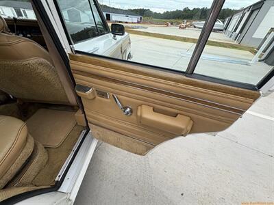 1988 Jeep Grand Wagoneer   - Photo 63 - Statesville, NC 28677