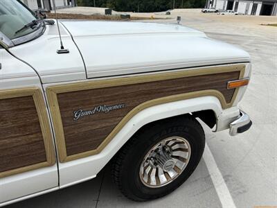 1988 Jeep Grand Wagoneer   - Photo 15 - Statesville, NC 28677
