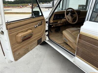 1988 Jeep Grand Wagoneer   - Photo 49 - Statesville, NC 28677