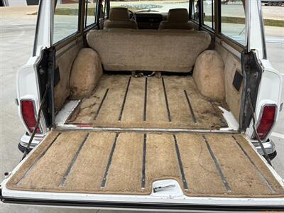 1988 Jeep Grand Wagoneer   - Photo 44 - Statesville, NC 28677