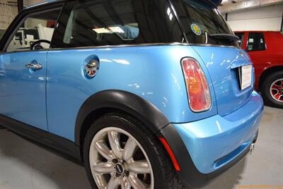 2002 MINI Cooper S   - Photo 14 - Mooresville, NC 28117