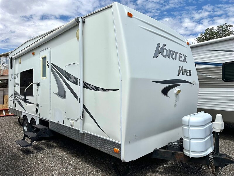 2006 Thor Ind Viper Vortex Viper 243 VTB  