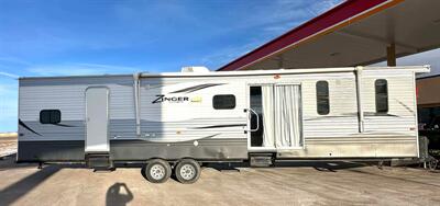 2017 CrossRoads RV «model» - Photo 2 - Albuquerque, NM 87105