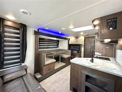 2021 Forest River Cherokee - Photo 2 - Albuquerque, NM 87105