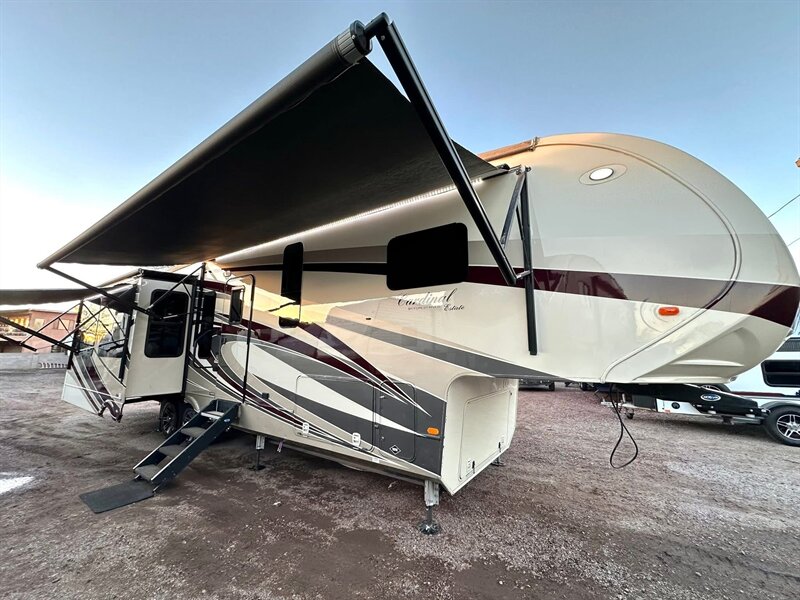 2018 Forest River Cardinal M-3456RL   - Photo 1 - Albuquerque, NM 87105