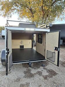 2018 INTECH FLYER CHASE FC5X9   - Photo 2 - Albuquerque, NM 87105