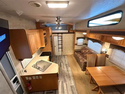 2007 HEARTLAND CYCLONE 3795   - Photo 2 - Albuquerque, NM 87105