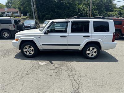 2006 Jeep Commander 4dr SUV   - Photo 3 - East Haven, CT 06513