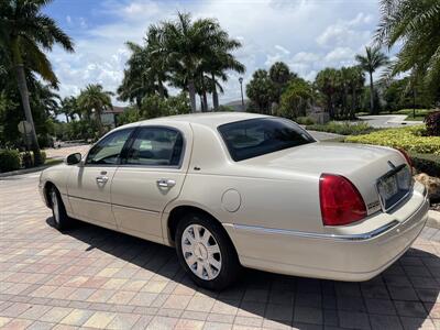 2003 Lincoln Town Car Cartier   - Photo 5 - Pompano Beach, FL 33069