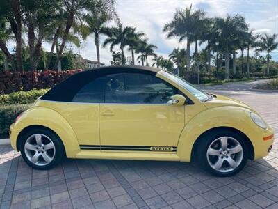 2007 Volkswagen New Beetle Convertible 2.5  new beetle - Photo 10 - Pompano Beach, FL 33069