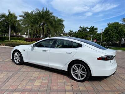 2013 Tesla Model S 60   - Photo 22 - Pompano Beach, FL 33069