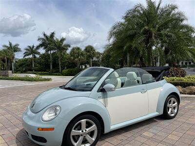 2010 Volkswagen New Beetle Convertible SE  CONVERTIBLE - Photo 33 - Pompano Beach, FL 33069