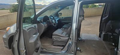 2008 Honda Odyssey EX-L Handicap Van - Photo 10 - Golden, CO 80401