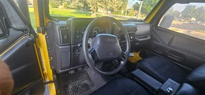 2000 Jeep Wrangler SE 2dr  2.5 Liter 4 Cylinder - Photo 13 - Golden, CO 80401